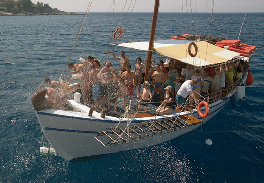 CRW 08678