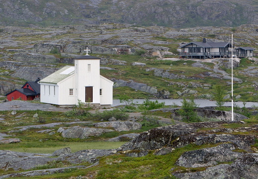 By locale/Helyszí­n szerint