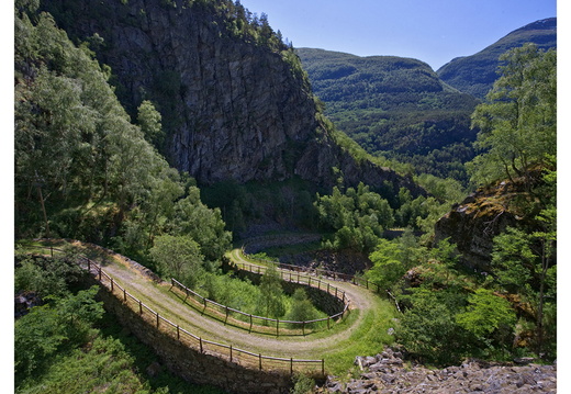  MG 14042a 30x40 frame